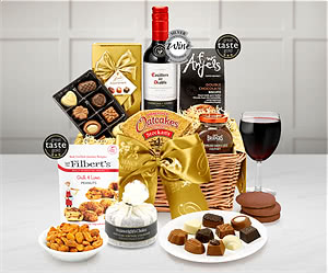 Wordsworth Hamper With Red Wine